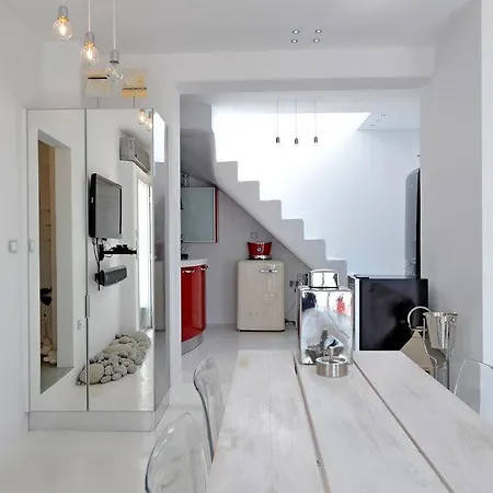 Apartment Kastro *